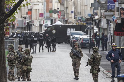 SAINT-DENIS near Paris, FRANCE - NOVEMBER 18, 2015 : intervention of the French anti-terrorist force to stop the radical Islamists involved in the terrorist attacks in Paris on 13 November 2015.