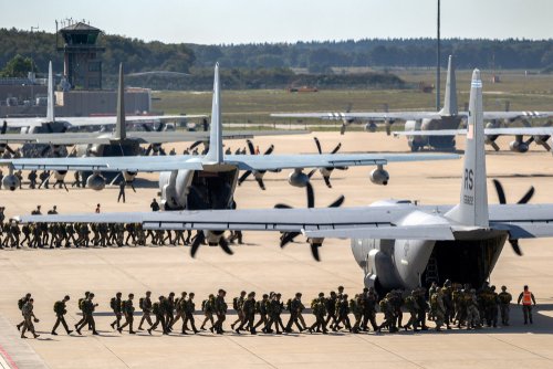 Eindhoven,,Netherlands,-,Sep,20,,2019:,Paratroopers,Entering,A,Us