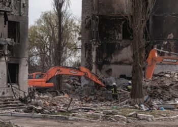 Borodyanka,,Ukraine,-,April,2022:,View,Of,Excavator,Working,On