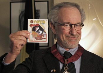 Spielberg in Brussels...Accepting the Commander of the Order of the Crown Award