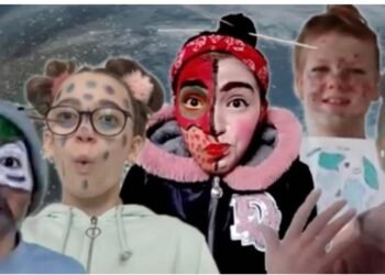 Palestine refugee girls from Gaza and Czech students perform remote play Welcome to Earth © 2021 Hands Up Project