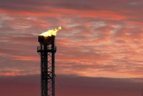 Gas,Plant,Flaring,At,A,Gas,Terminal