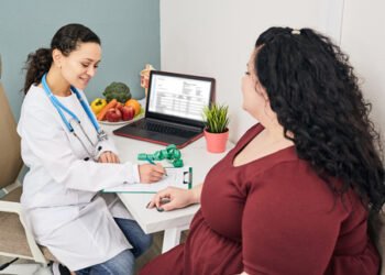 Obesity,,Unhealthy,Weight.,Nutritionist,Calculating,Body,Mass,Index,Of,Fat