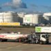 Sustainable Aviation Fuel advertisment on fuel storage at Frankfurt airport. Credit: Ubahnverleih/Wikimedia Commons