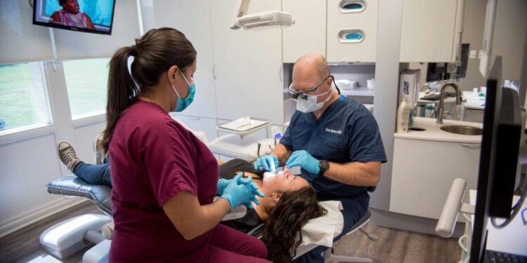 credit: dentistkansascityks