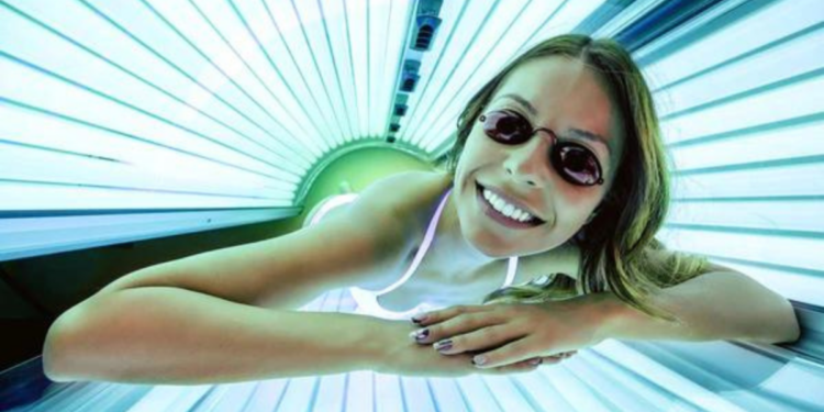 Do Tanning Beds Whiten Your Teeth