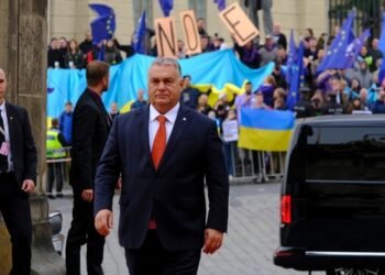 Viktor Orban, Hungary's prime minister arrives to attend in an Informal meeting of Heads of State or Government in Prague, Czechia on October 7, 2022.