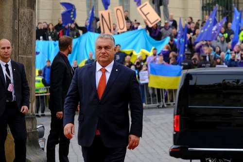 Viktor Orban, Hungary's prime minister arrives to attend in an Informal meeting of Heads of State or Government in Prague, Czechia on October 7, 2022.