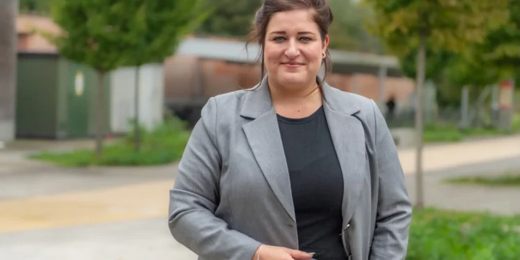 Adeline Blancquaert Set to Lead Vlaams Belang in Upcoming Municipal Elections