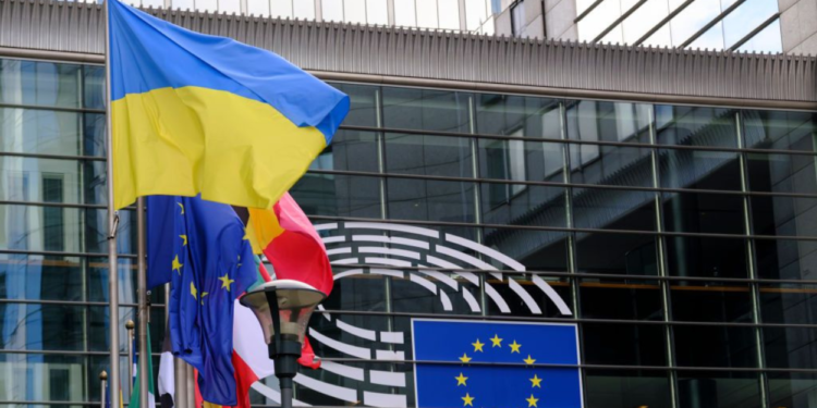 EU Extends Free Trade Agreement with Ukraine, Introduces Safeguards for Agricultural 