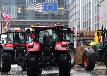 Farmers Clash in Brussels: Tractor Protests Rock EU Headquarters